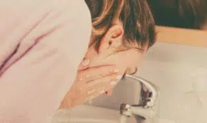 4 Alasan Kenapa Perlu Cuci Muka Sebelum Tidur