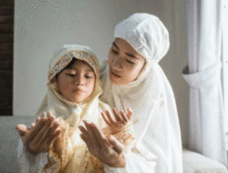 5 Cara Cerdas Didik Si Kecil Menurut Ajaran Islam