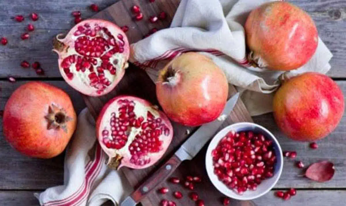 7 Buah-buahan Lokal yang Ampuh Bikin Kulit Awet Muda