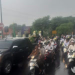 BreakingNews- Ribuan Santri Kepung Polres Bangkalan Tuntut Sukmawati Diadili