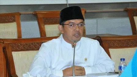 DPR Minta Menag Tak Kaitkan Radikalisme dengan Cadar