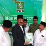 Ambil Formulir Bacabup 2020, Fattah Jasin Didampingi Imam Utomo