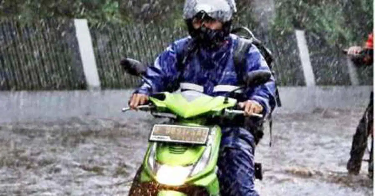 Ingin Motor Anda Tak Cepat Karat pada Musim Hujan Begini Cara Rawatnya