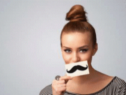 Kenapa Muncul Kumis pada Wanita? Ini Penyebabnya