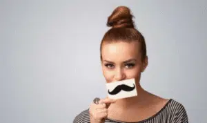 Kenapa Muncul Kumis pada Wanita Ini Penyebabnya