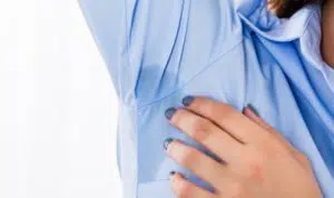 5 Cara Mudah Cegah Ketiak Basah