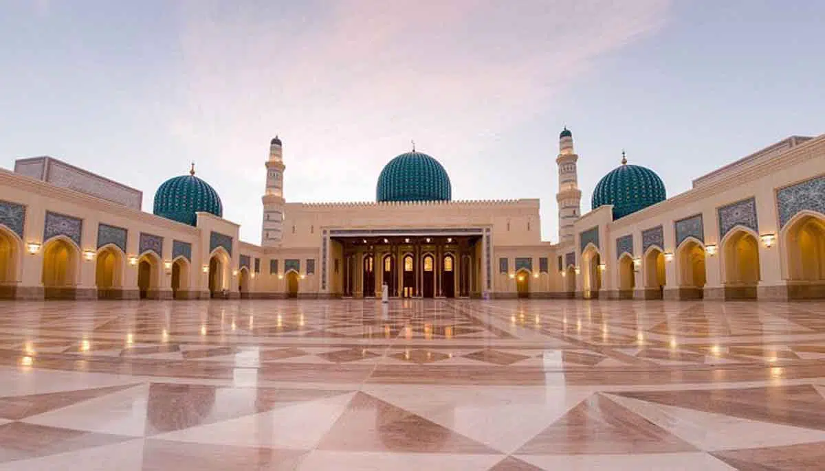 Ini Pesona 3 Masjid Terindah di Oman