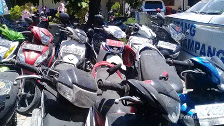 Operasi Zebra, Polisi Sita Motor Plat Merah Tanpa STNK