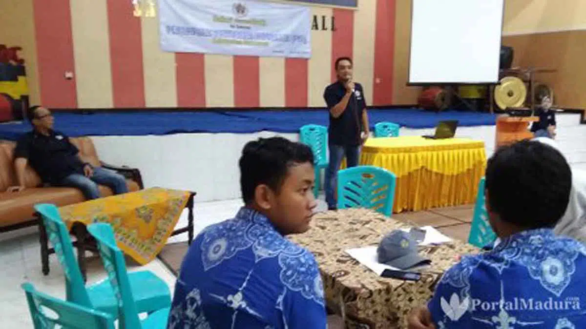 PWI Berbagi Ilmu Jurnalistik di SMAN I Sumenep