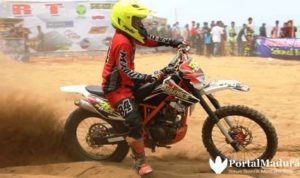 Promosi Wisata Lewat ‘IMS Grass Track’ di Bukit Pasir Slopeng Sumenep