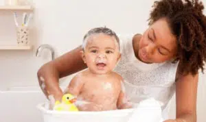 7 Cara Cerdas Pilih Sabun Bayi Terbaik