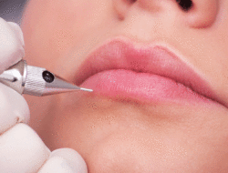Sebelum Lakukan Sulam Bibir, Cek Dulu Faktanya di Sini