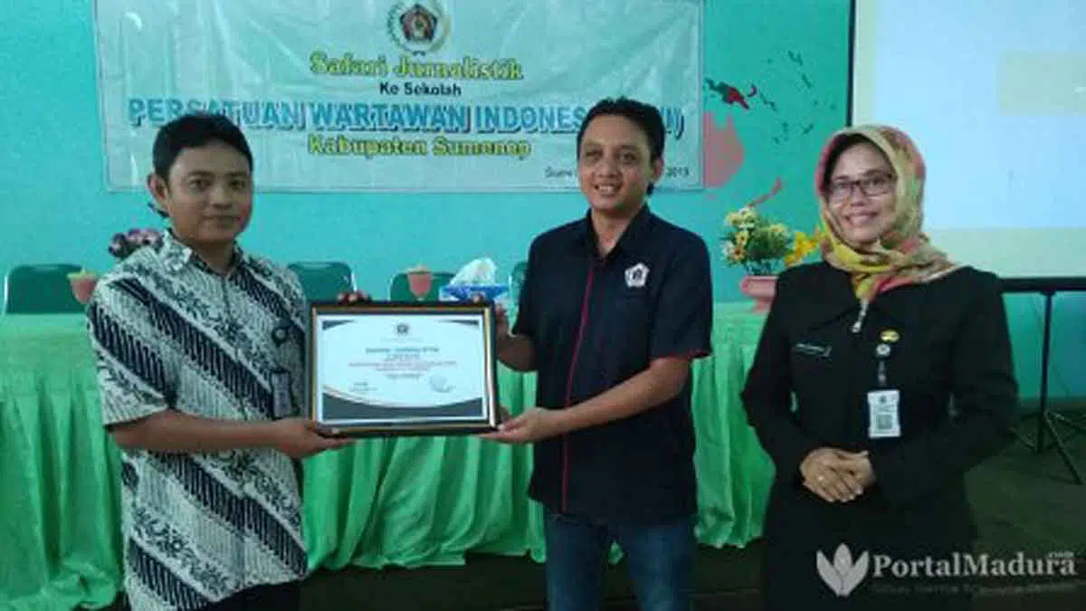 Siswa SMAN I Batuan Antusias Ikuti Diklat Jurnalistik Dasar Oleh PWI Sumenep