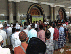 Masjid Agung Bangkalan Peringati Maulid Nabi
