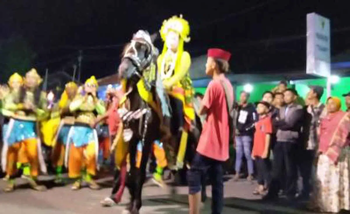 Sumenep Spektakuler Sedot Wisman Dan Pukau Pengunjung - Portalmadura.com Sumenep Spektakuler Sedot Wisman dan Pukau Pengunjung