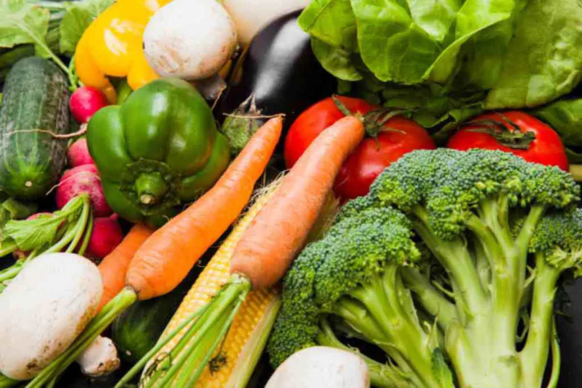 Mau Diet? Ini 7 Jenis Sayur Penurun Berat Badan