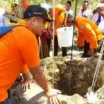 Ajaib! Nekat Lompat Sumur Kedalaman 20 Meter, Pemuda Sampang Selamat