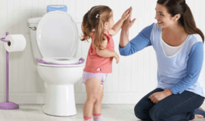 5 Cara Cerdas Toilet Training pada Si Kecil
