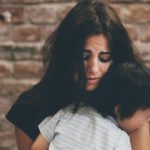 5 Hal Ini Rentan Bikin Ibu Milenial Galau Ketika Urus Anak