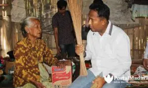 Ketika Wabup Sumenep Cek Langsung Lansia Hidup Seorang Diri