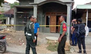 Anggota Polisi Pamekasan Diduga Ditusuk di Rumah Kosong, Lari Kemudian Terjatuh dari Atas Motor
