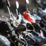 Begini Cara Mudah Bikin Motor Bekas Kinclong Ala Pedagang
