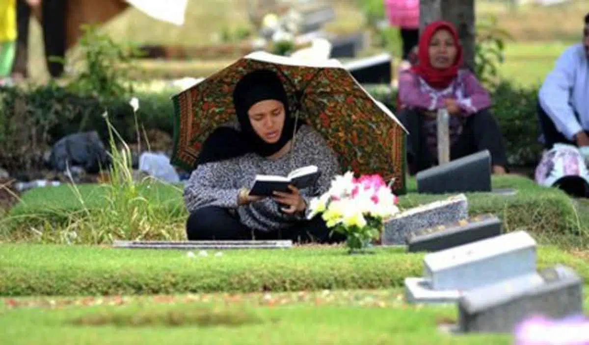 Begini Doa Rasulullah Ketika Ziarah Kubur