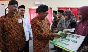 Lembaga Diniyah Dapat Kucuran Dana, Bupati Sumenep: Untuk Keutuhan NKRI dan Menjaga Agama Allah
