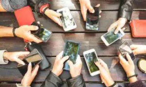 5 Alasan Penting untuk Lakukan Detoks Smartphone