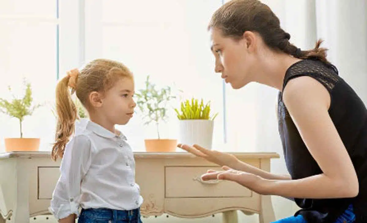 Hati-hati Bunda! Ini 4 Bahayanya Sering Bentak Anak