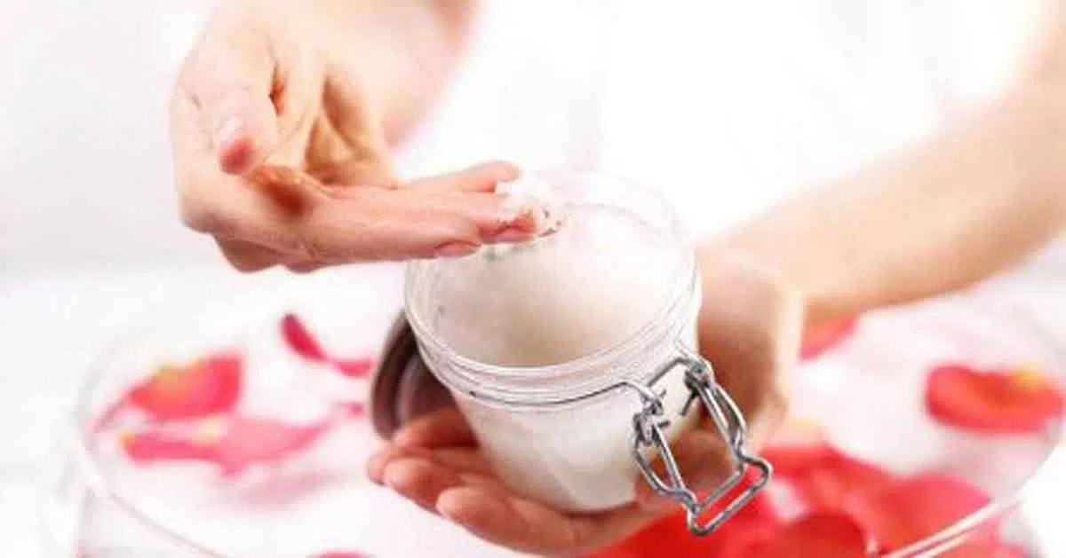 Jangan Pakai Scrub Badan untuk Wajah, Ini Alasannya