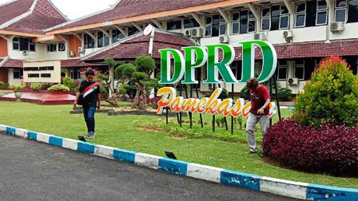Pantai Jumiang Dianggap Tak Layak, DPRD Akan Evaluasi Anggaran