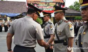 Baru 10 Hari Menjabat, Kapolres Pamekasan Lakukan Mutasi Tiga Perwira