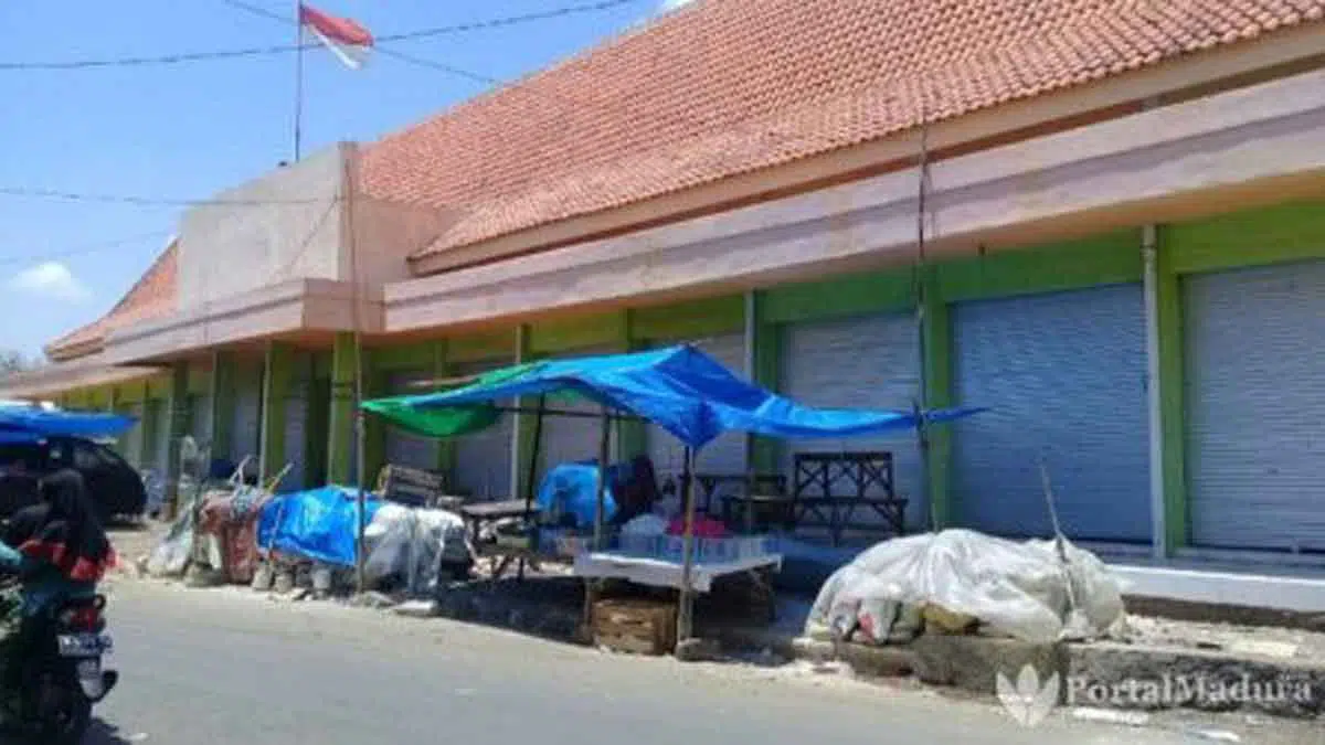 Pemkab Kewalahan Atasi Polemik Pasar Pakong, Ratusan Kios Bernilai Miliaran Sia-sia