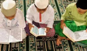 5 Cara Cepat Hafal Alquran dan Hadis