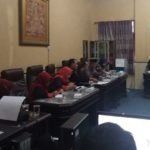 Minta Naikkan Gaji, Ratusan Perawat Datangi Kantor DPRD Sumenep