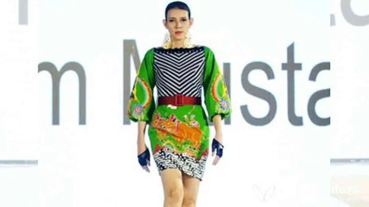 Keren! Keindahan 'Batik Rato WMS' di Gelaran Busana Etnik Nusantara (Etnura)