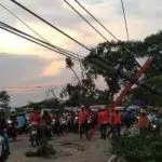 Puting Beliung Terjang Bangkalan, Enam Tiang Listrik Roboh