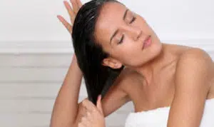 Jangan Lakukan 7 Hal Ini Saat Rambut Basah