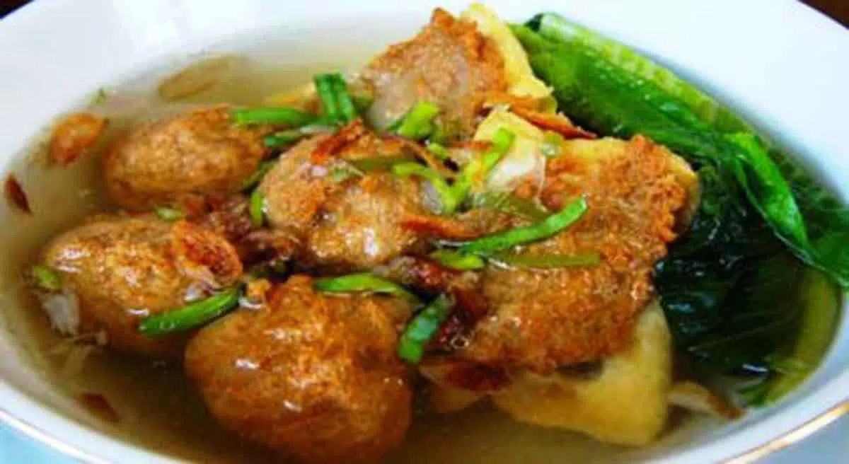 Resep Bakwan Tahu Kuah yang Sedap dan Menyegarkan