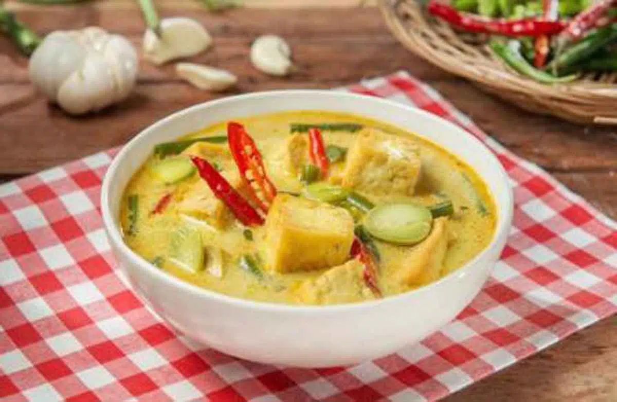 Menu Rabu: Resep Sayur Lodeh Tahu Terong Super Lezat