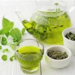 Toner Alami dari Argan Oil dan Teh Hijau Ini Bisa Basmi Jerawat