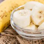 Yuk Rasakan 3 Manfaat Masker Pisang Bagi Rambut