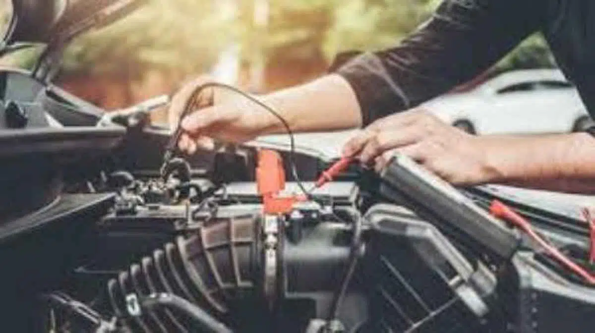 6 Tanda Alternator Mobil Mulai Bermasalah