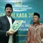 Fattah Jasin Serahkan Formulir Pendaftaran Bacabup di PPP