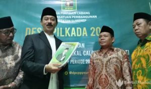 Fattah Jasin Serahkan Formulir Pendaftaran Bacabup di PPP