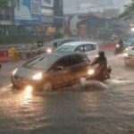 Hati-hati! Kenali Bahayanya Hydroplaning saat Musim Hujan