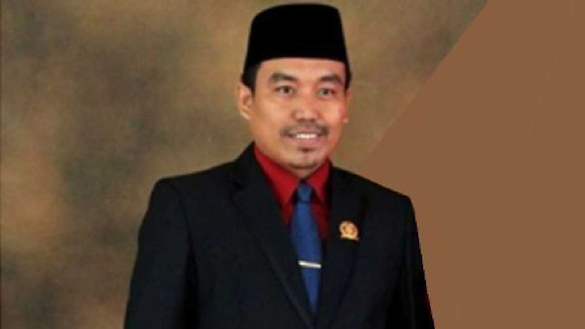 Wakil Ketua DPRD Sumenep Ambil Formulir Bacawabup di Demokrat