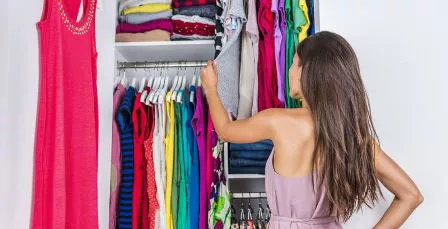 Bereskan Lemari Pakaian dengan 5 Langkah Mudah Ini