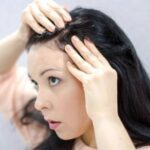 Muncul Jerawat di Kulit Kepala? Ini Penyebab dan 9 Cara Atasinya